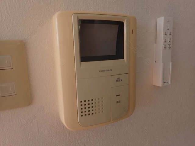 モニター付きインターホン
