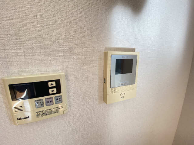 シャーメゾン柳田 1階 モニター付きインターホン