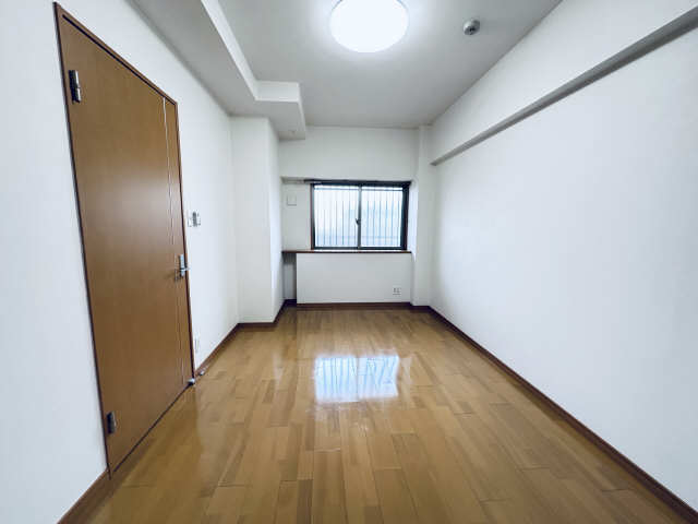 北側室内