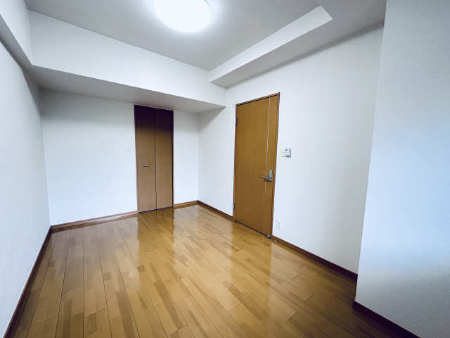 北側洋室