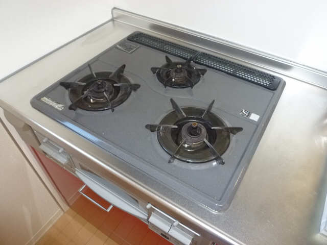 三口コンロ