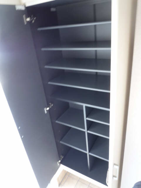 シューズＢＯＸ（下）