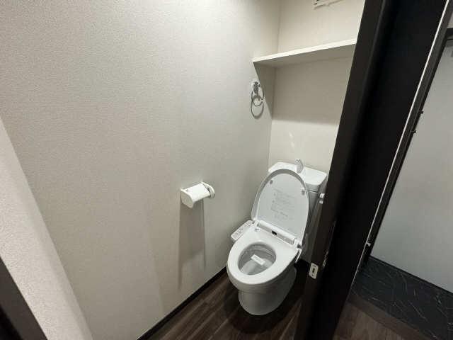 ビルーチェＢ 2階 WC