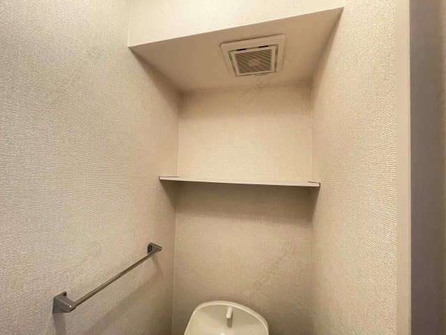 トイレ収納棚