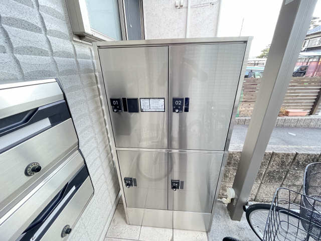 宅配ボックス