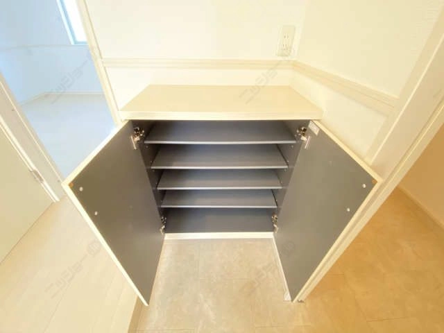 シューズBOX