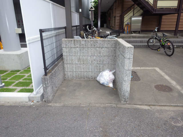 ゴミ置き場