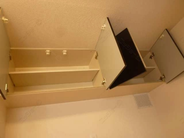 キッチン収納上段