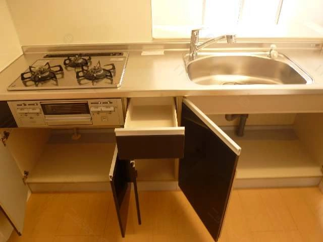 キッチン収納下段