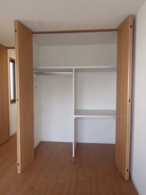 ２Ｆ南部屋収納