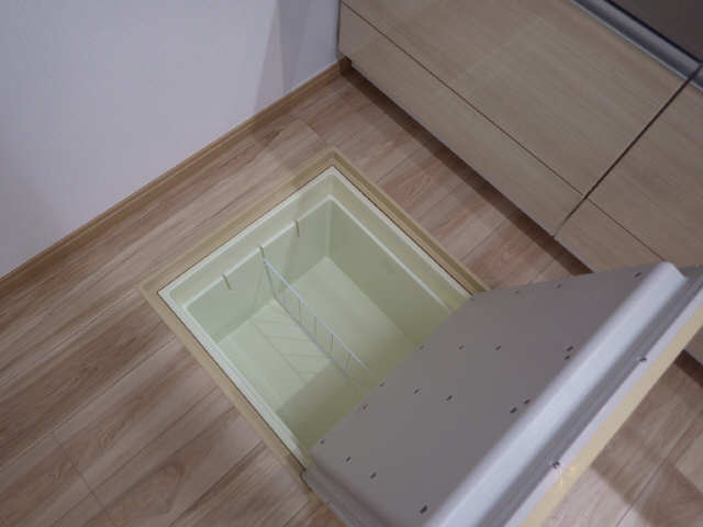 床下収納