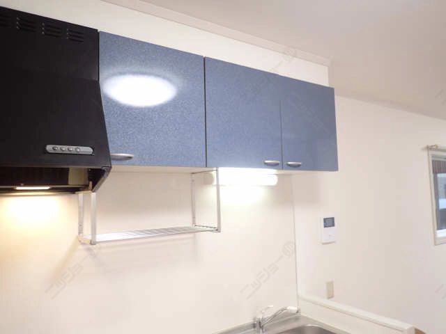 キッチン上収納棚