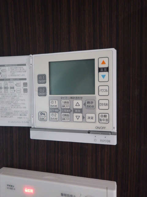 床暖房パネル