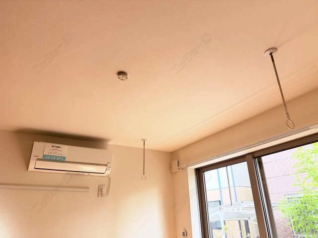 エアコンと室内物干し