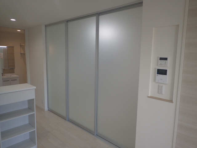 スライドスクリーン