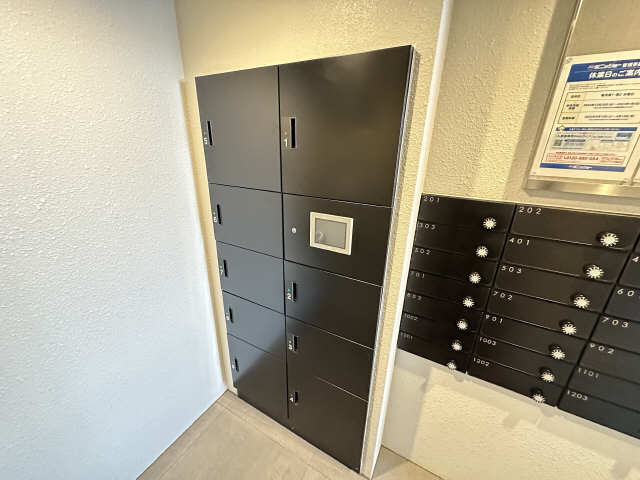 宅配ボックス