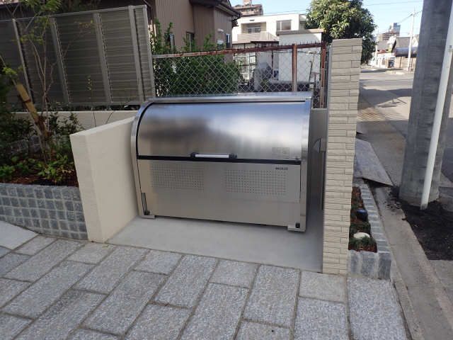 ゴミ置き場