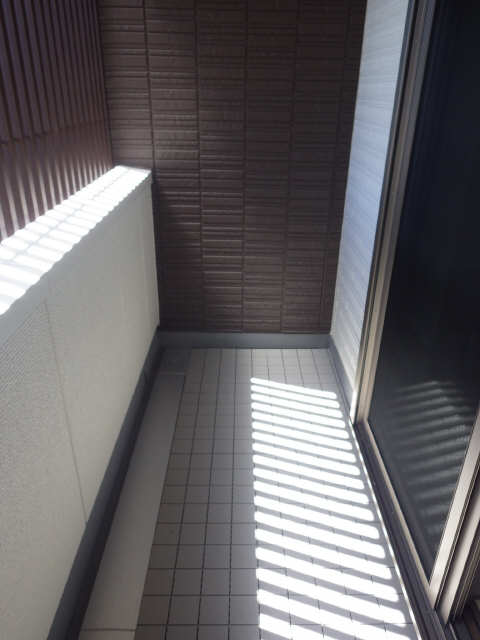 ＷＩＣ横バルコニー