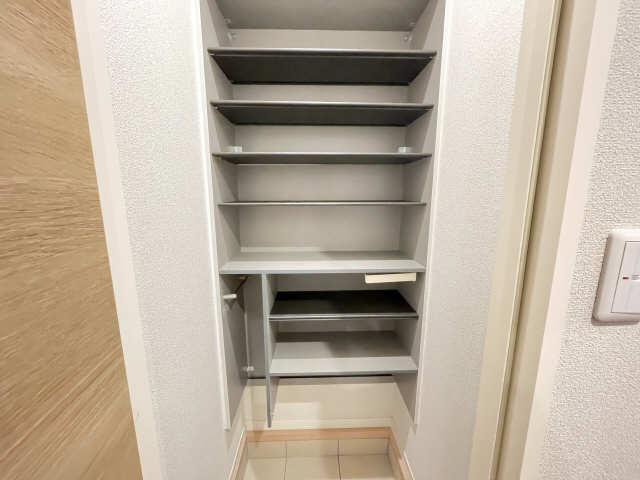 シューズBOX