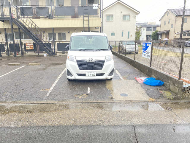 敷地外駐車場
