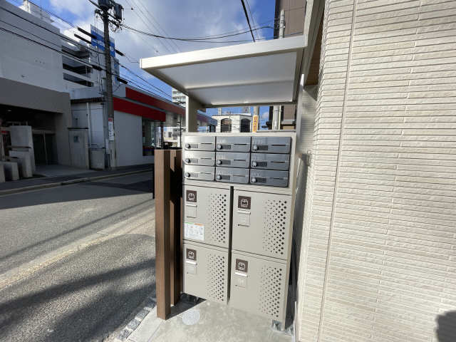 宅配ボックス