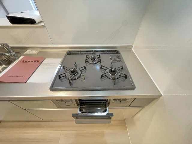 ３口ガスコンロ（グリル付）