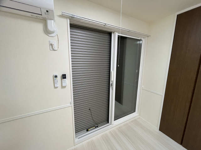 シャッター雨戸