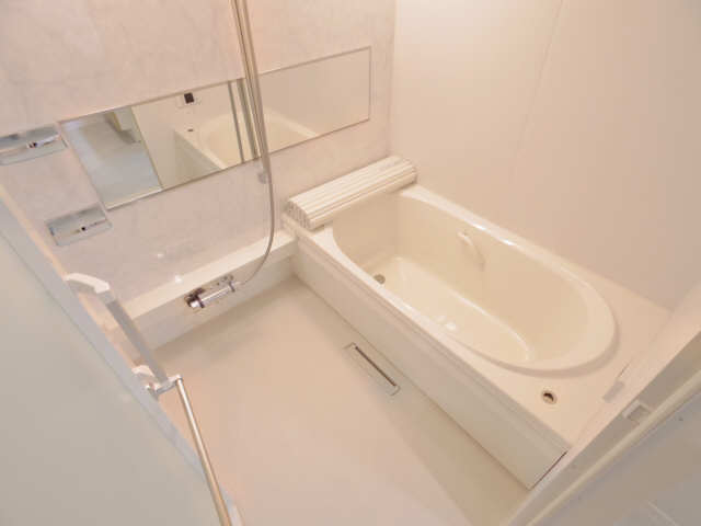 シャーメゾン　リオクレール 3階 浴室
