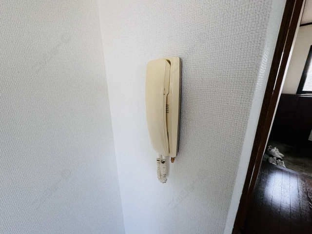 インターホン