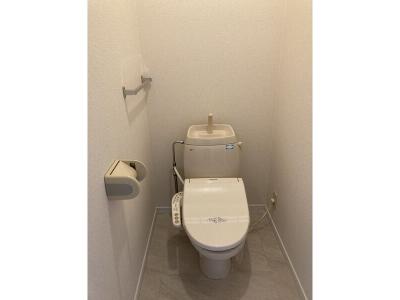 プチシャトー 2階 WC