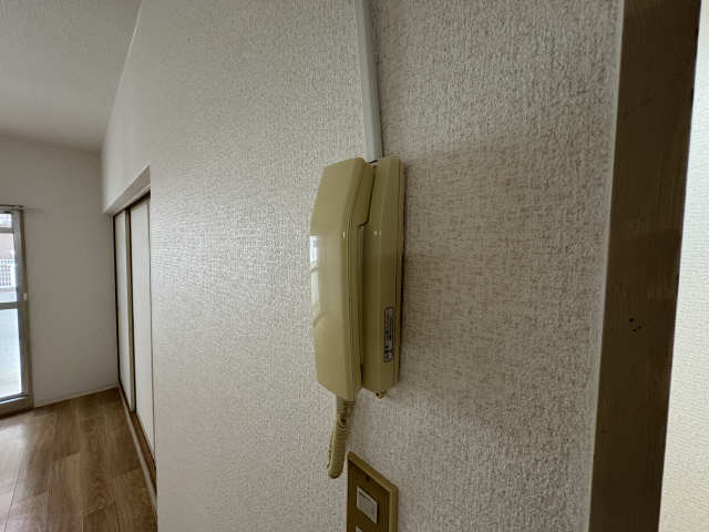 インターホン
