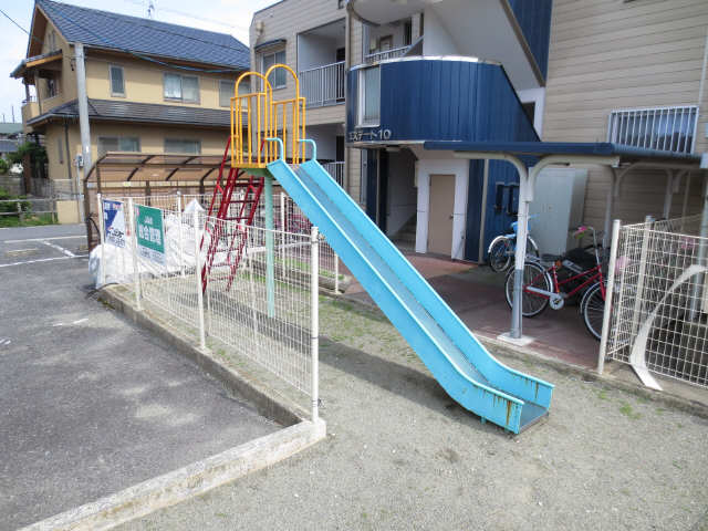 敷地内遊具