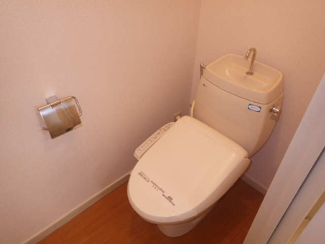 セゾン上小田井 1階 WC
