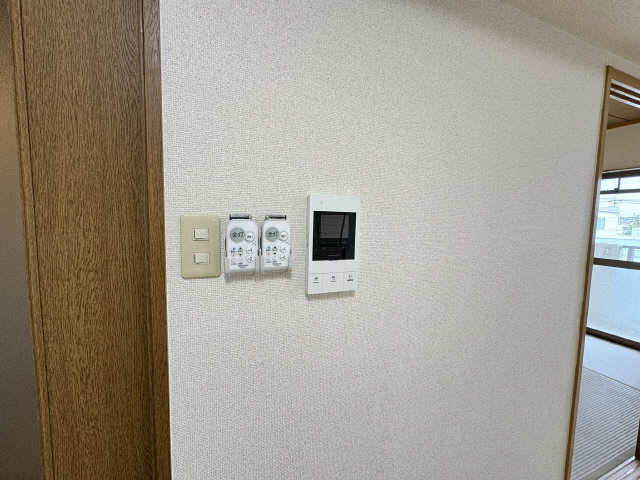 モニター付きインターホン