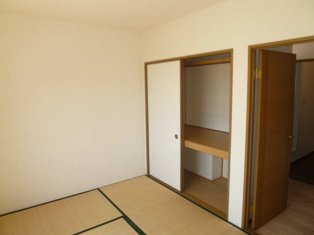 和室収納