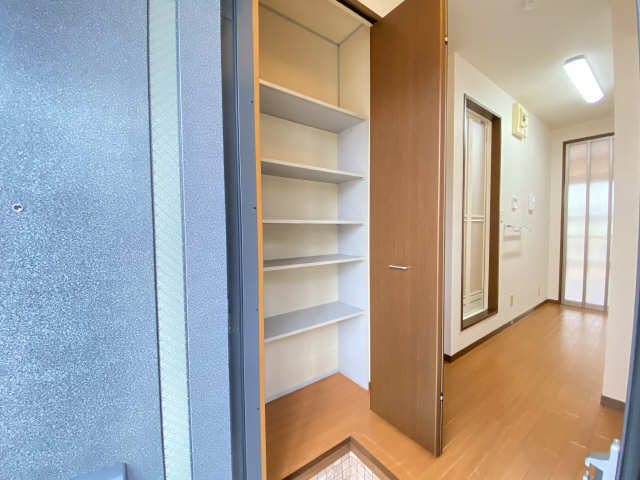 シューズBOX