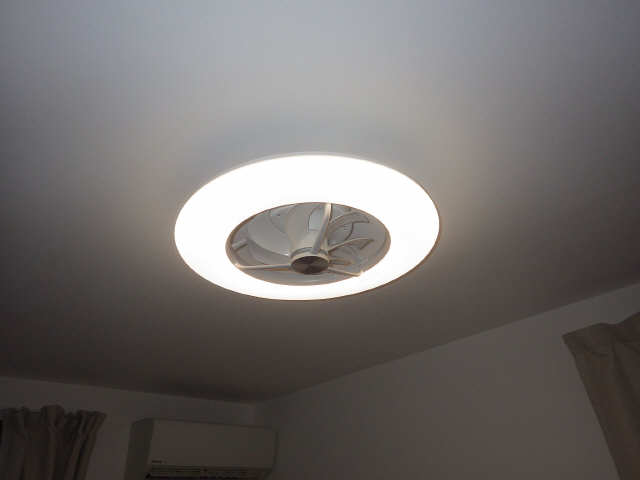 サーキュレーター付照明