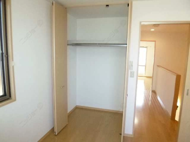 ２階北洋間収納