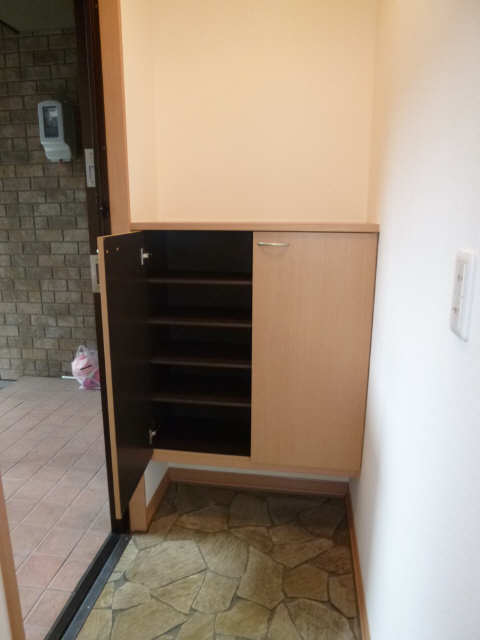 シューズボックス