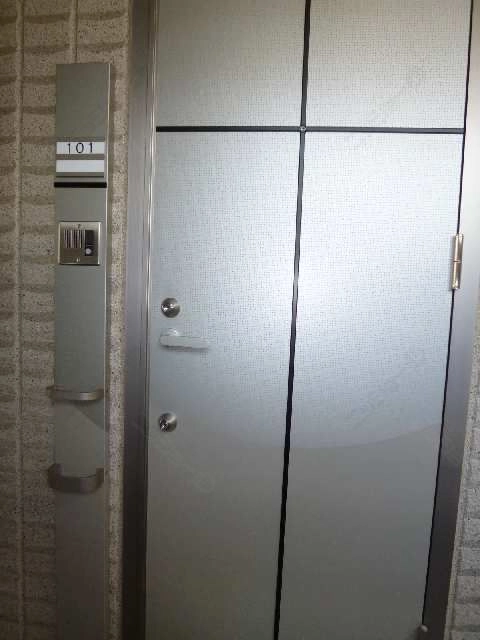 玄関ドア