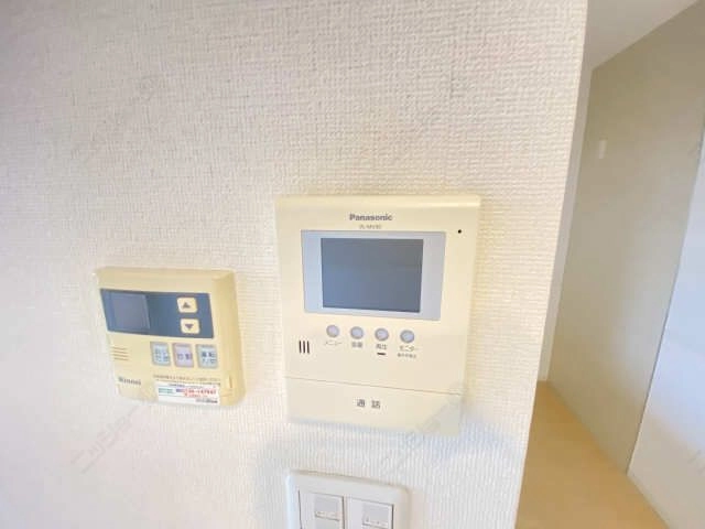 モニター付きインターホン
