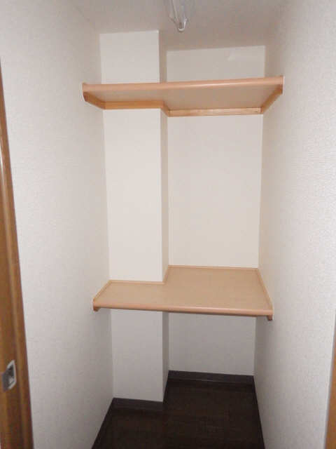 廊下収納