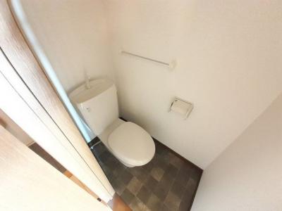 プラシードカーサ 3階 WC