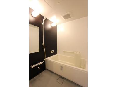 ルチアーノ 2階 浴室
