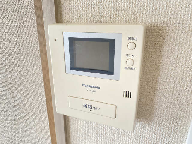メゾン・ド・櫻 2階 モニター付きインターホン