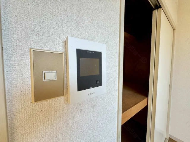 モニター付きインターホン
