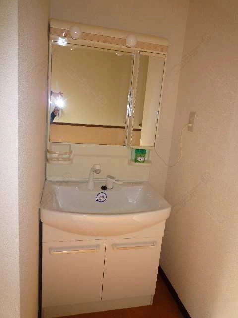 2Fシャンプードレッサー