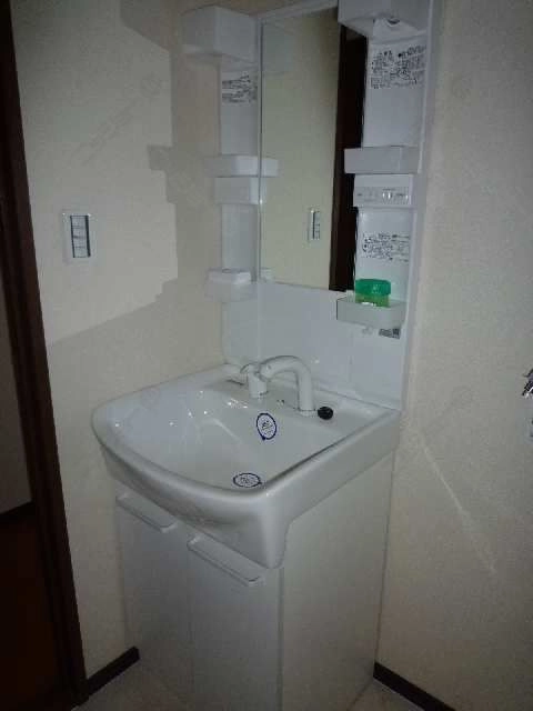 １Fｼｬﾝﾌﾟｰﾄﾞﾚｯｻｰ