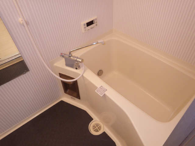 ラ・メゾンクレール 3階 浴室