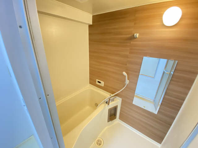 ラ・メゾンクレール 5階 浴室